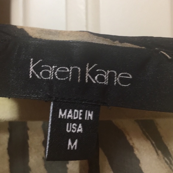 Karen Kane Animal Print Top - Picture 3 of 6